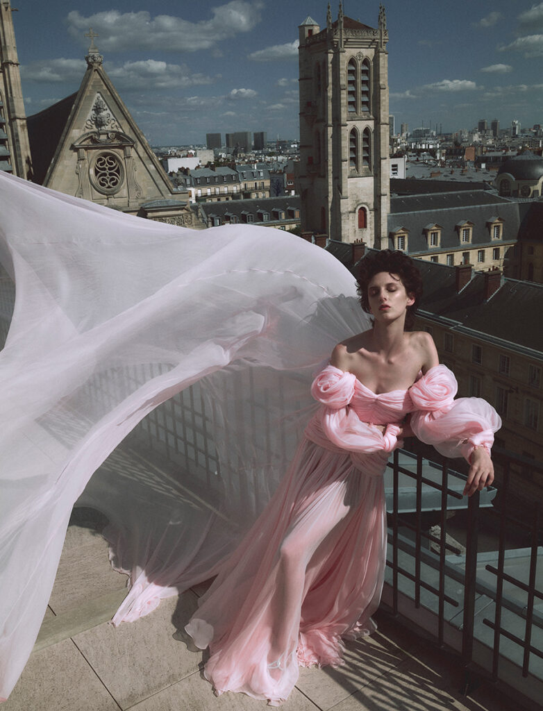 L’OFFICIEL ITALIA photo by Giulio Rustichelli l'officiel italia - photographer giulio rustichelli - styling giulia martinelli - w-mmanagement - wm- artist management - milano