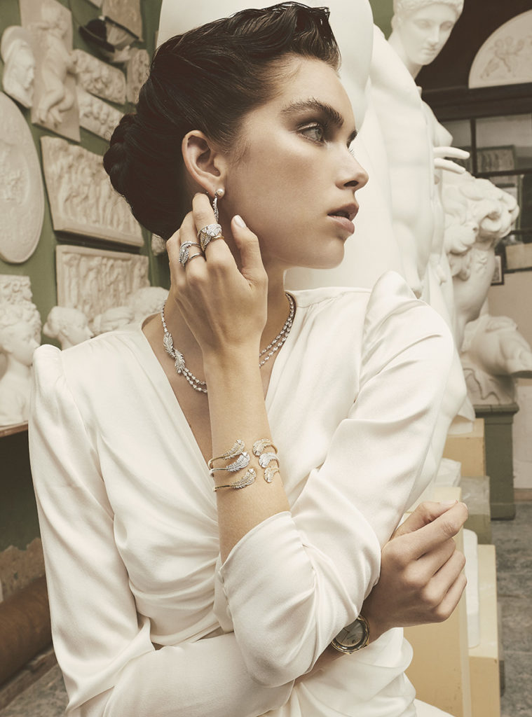 Grazia Italia - magazine - photographer Simone Falcetta  - Stylist Cleo Casini  - make up Karin Borromeo