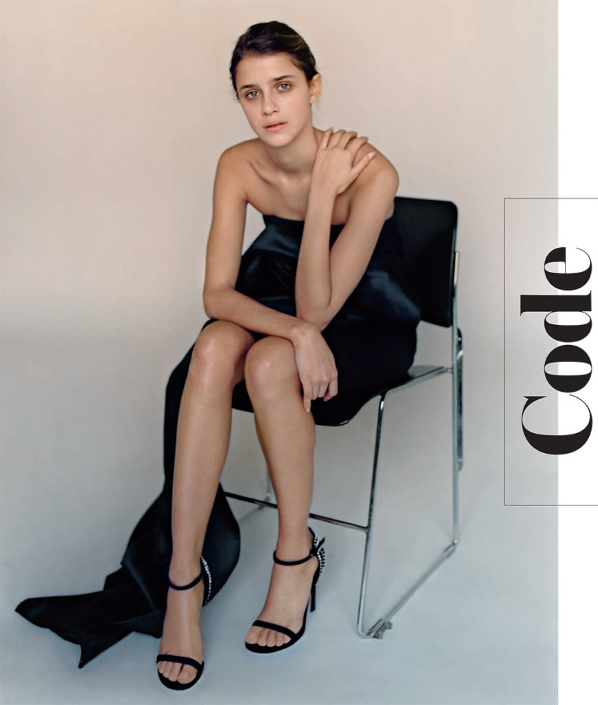 Vogue Italia Photo by Jonathan Frantini manicure Carlotta Saettone