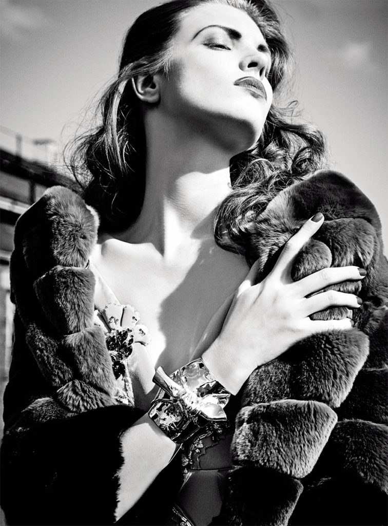 Vogue Italia Photo by Ellen Von Unwerth stylist Giulio Martinelli