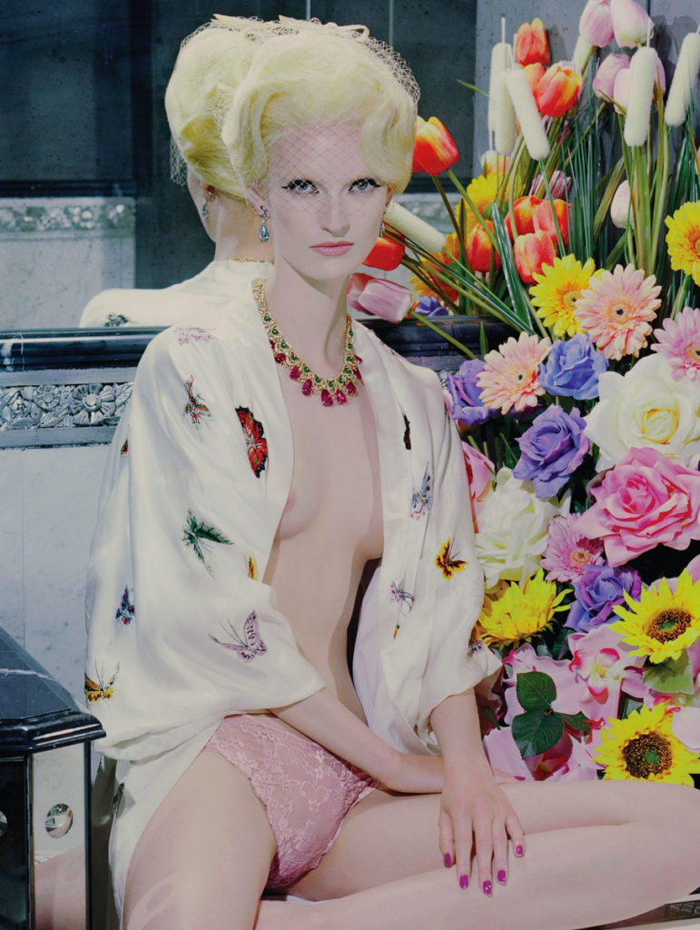 Vogue Italia Photo by Miles Aldrige manicure Carlotta Saettone