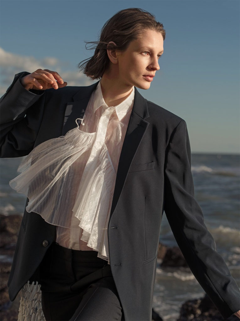 Io Donna - photographer Magnus Reed - make up artist Augusto Picerni