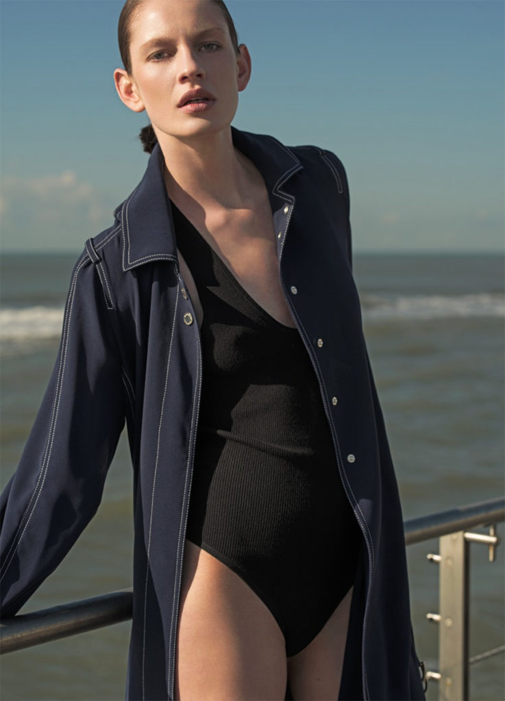 Io Donna - photographer Magnus Reed - make up artist Augusto Picerni