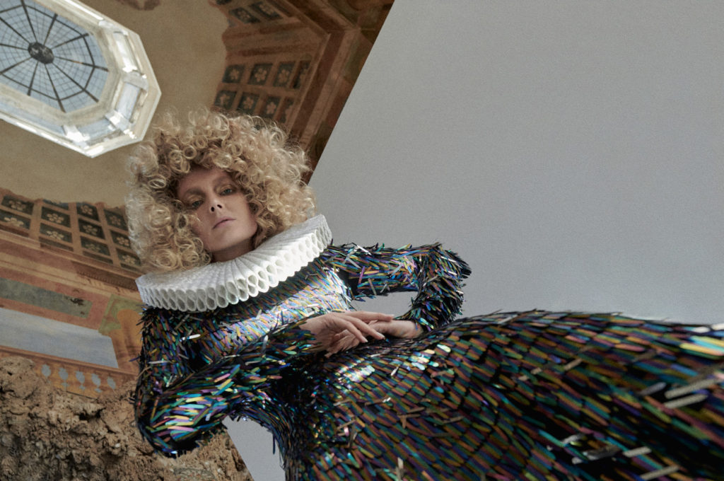 l'officiel italia - photographer Fabio Leidi - styling Giulio Martinelli - make-up Riccardo Morandin - hair Luca Lazzaro