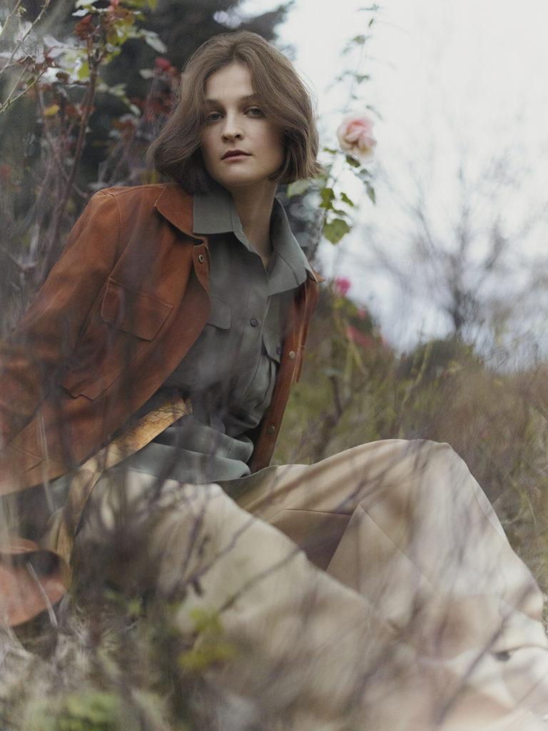 Io Donna - Photographer Peter Gehrke - Stylist Ulrike Lang - Make Up Roman Gasser - Hair stylist Liv Holst