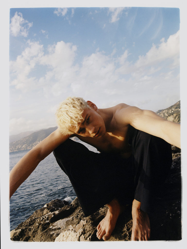 Man about town magazine - photographer Federico Sorrentino - make-up Riccardo Morandin - WM-Artist Management - W-MManagement