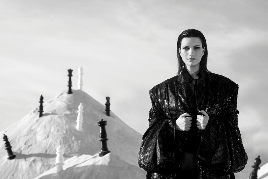 L'officiel Italia - Laura Pausini - photographer Nicholas Fols & Siermond -styling Giulio Martinelli - WM-Artist Management
