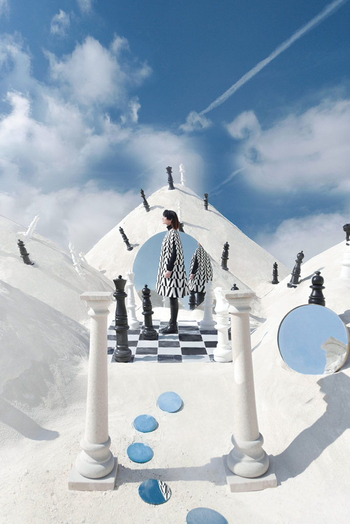 L'officiel Italia - Laura Pausini - photographer Nicholas Fols & Siermond -styling Giulio Martinelli - WM-Artist Management