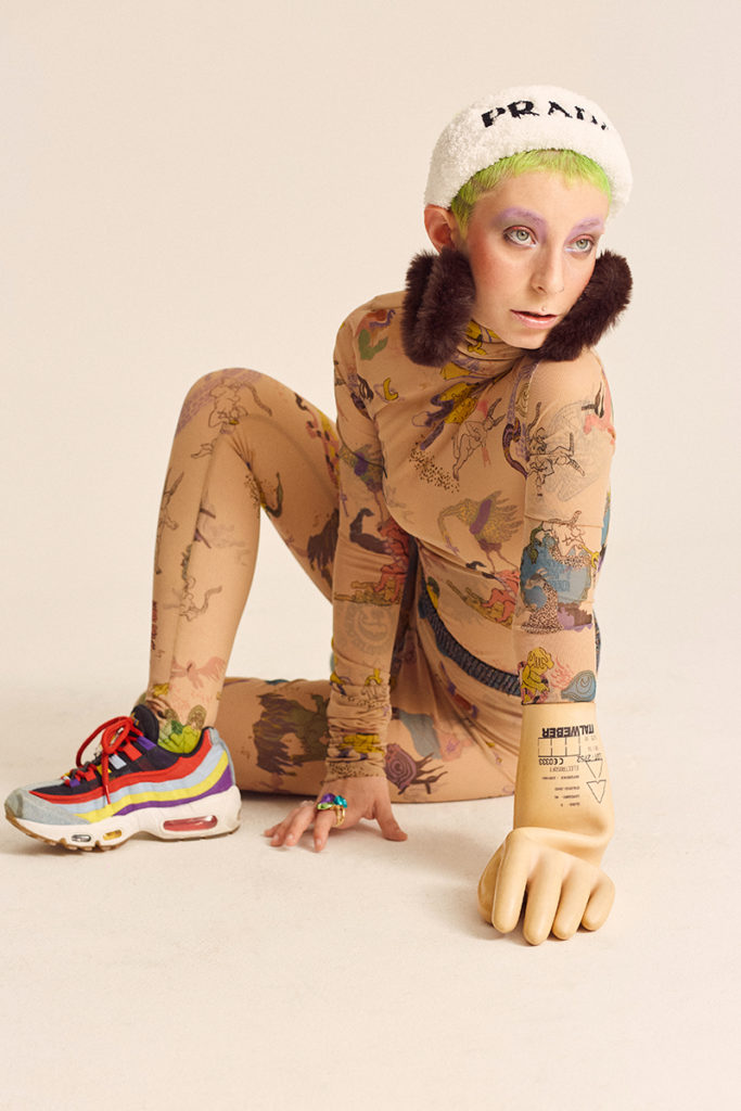 I-d italy - photographer Bekka Gunther - stylist Ivan Bontchev - make-up Giulio Panciera - hair Liv Holst - WM-Artist Management
