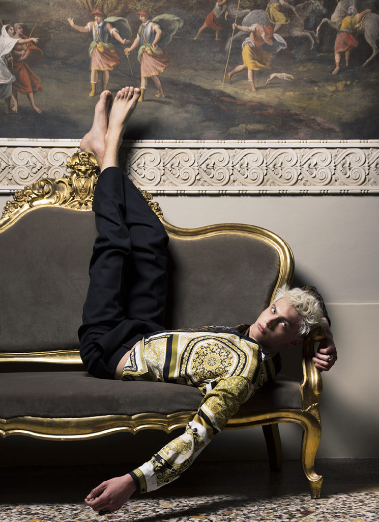 Gq mexico - photographer Giuseppe Riserbato - hair Davide Diodovich - Make-up Karin Borromeo - WM-Artist Management