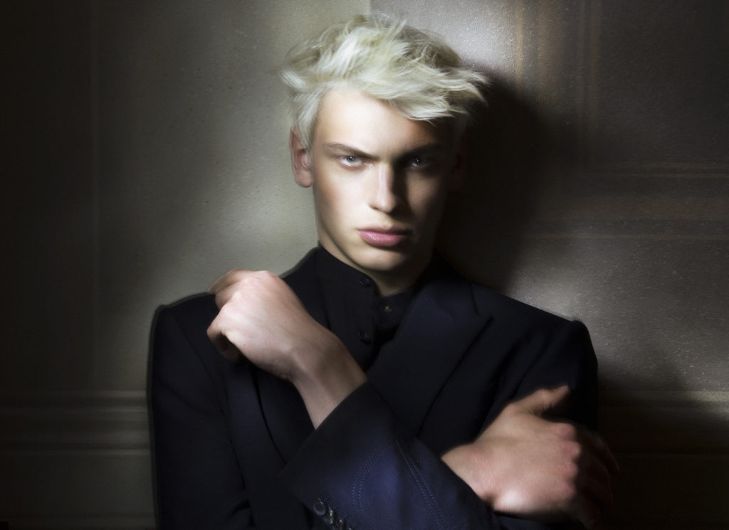 Gq mexico - photographer Giuseppe Riserbato - hair Davide Diodovich - Make-up Karin Borromeo - WM-Artist Management