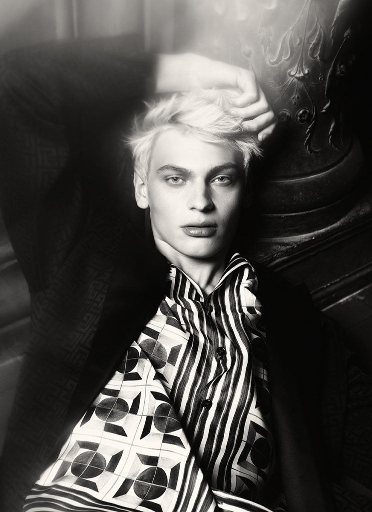 Gq mexico - photographer Giuseppe Riserbato - hair Davide Diodovich - Make-up Karin Borromeo - WM-Artist Management