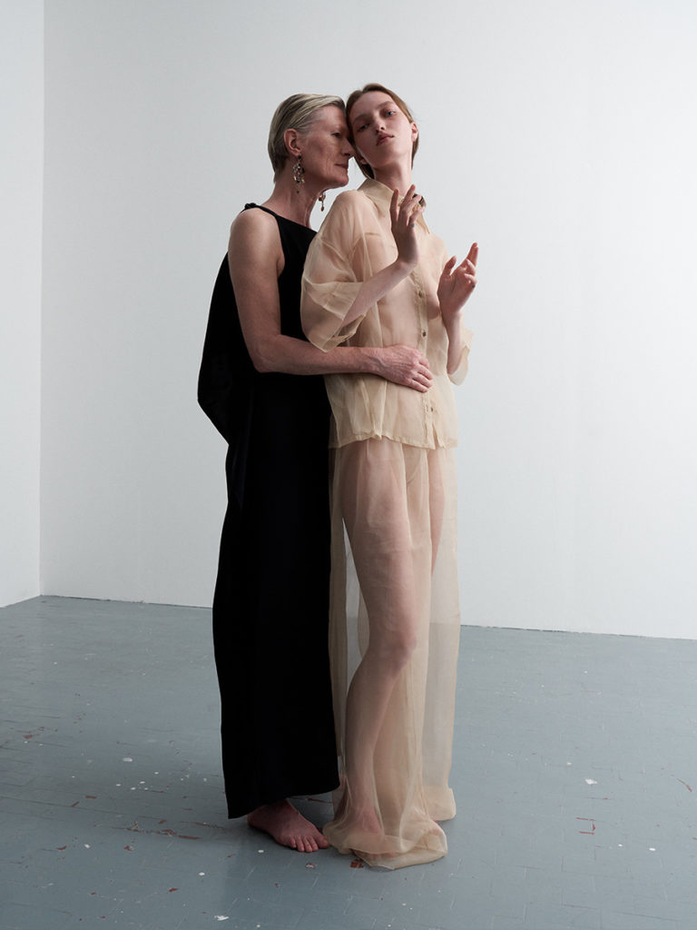 The collector - photographer Floriana Giacinti - makeup Karin Borromeo - wm-artist management - w-mmanagement - milano - agency