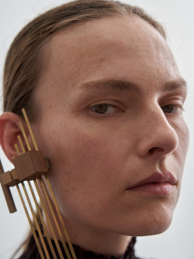 The collector - photographer Floriana Giacinti - makeup Karin Borromeo - wm-artist management - w-mmanagement - milano - agency
