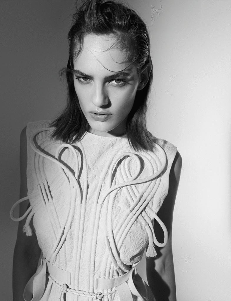 posh magazine - photographer Domenico petralia - styling Emily Lee - makeup karin borromeo - WM-Artist Management - agency - milano