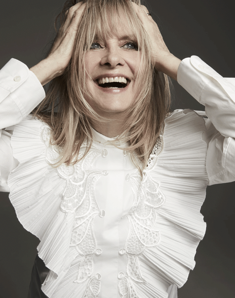 Twiggy - photographer alan gelati - styling Chloe Beeney - makeup nicky tavilla - wm-artist management -w-mmanagement - milano - agency