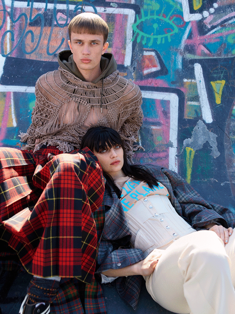L'officiel italia - photpgrapher Paolo Musa - styling Giulio Martinelli - makeup Claudia Malavasi - hair Daniel Manzin - wm-artist Management - milano