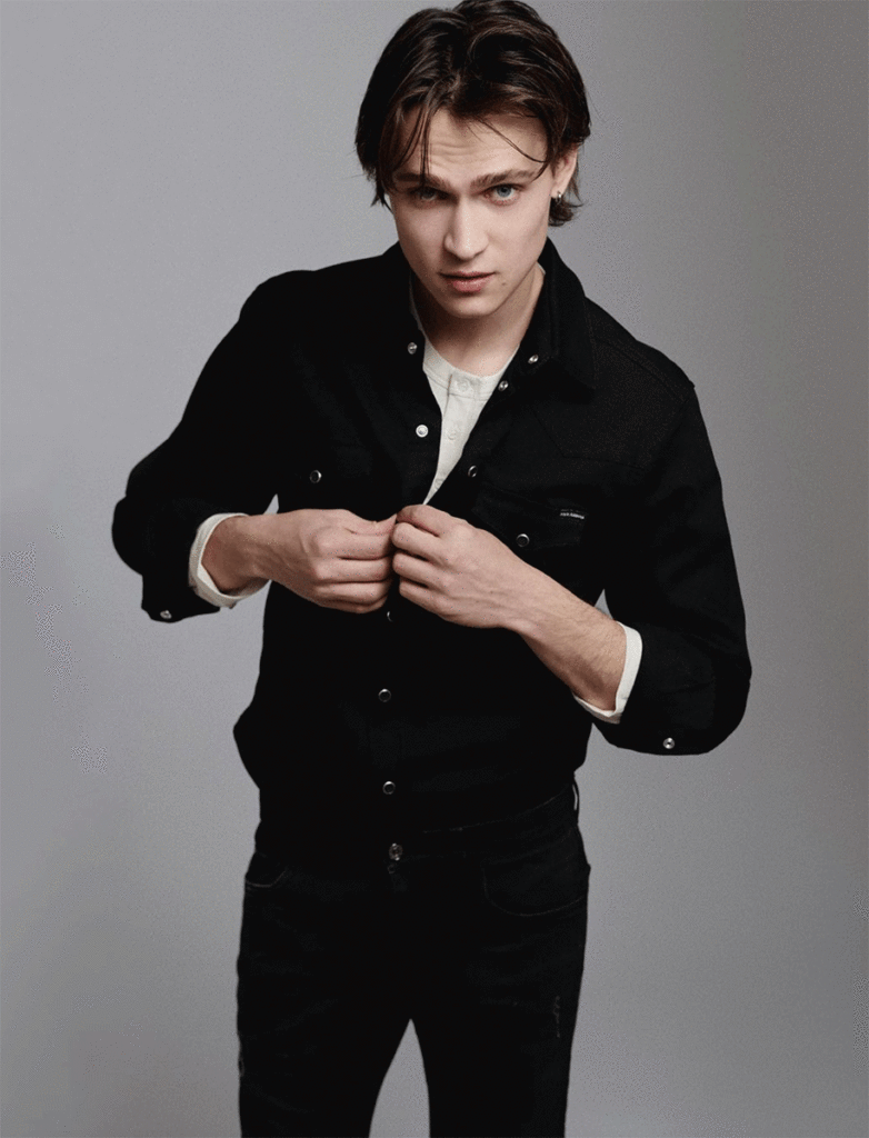 saul nanni - photographer giorgio codazzi - styling nadia bonalumi - hair luca lazzaro -wm-artistmanagement - wmmanagement - milano