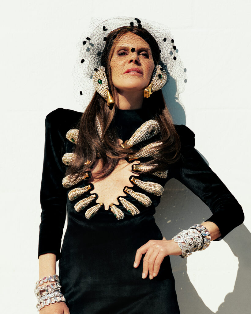 vogue cs - anna dello russo - photographer Giovanni Mocchetti - makeup kassandra frua - wm-artist management - milano - agency