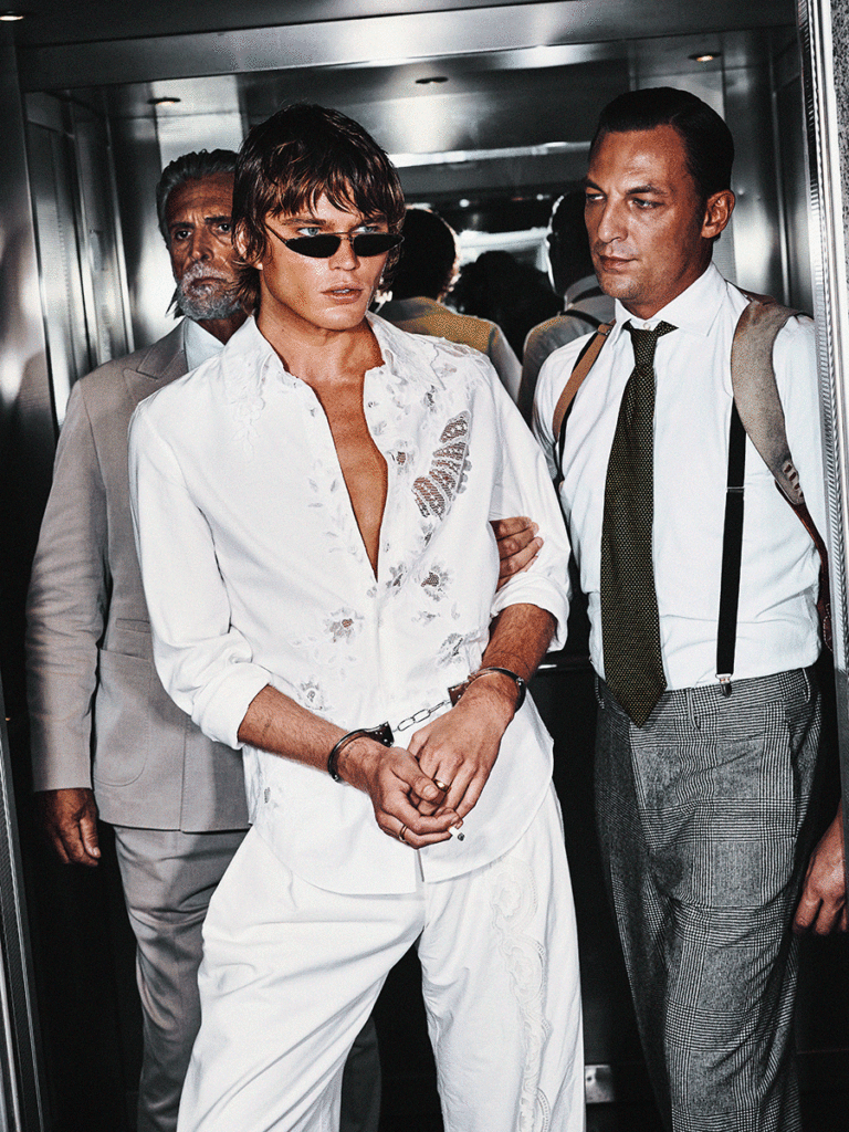 l'officiel hommes italia - Jordan Barrett - photographer Steve Harnacke - styling andrea colace - hair francesco avolio - makeup claudia malavasi - wm-artist management - w-mmanagement