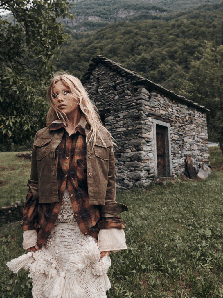 elle italia - photographer alessio albi - styling amelianna loiacono - hair - makeup augusto picerni - wm-artist management -w-mmanagement - milano