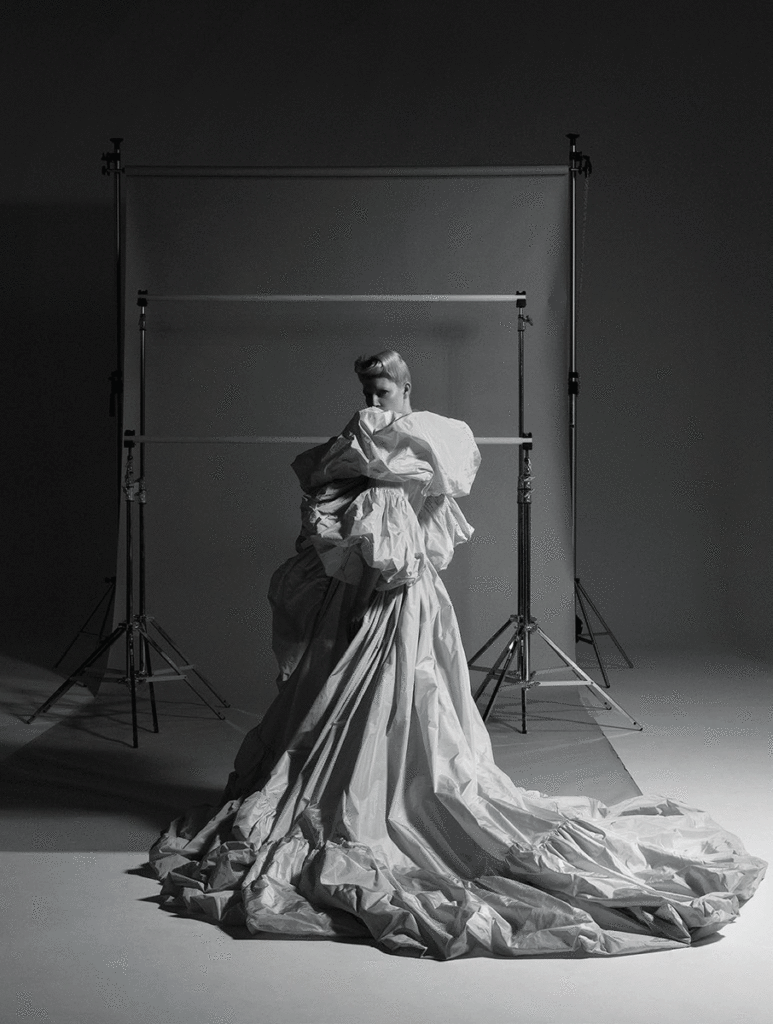 l'officiel italia - photographer Vincent Flouret - styling giulio martinelli - w-mmanagement - wm-artist management - milano - agency