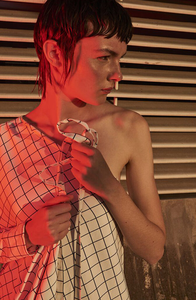 edicola uk - photographer simone rivi - styling irene barra - makeup amy kouroma - w-mmanagement - wm-artist management - milano - agency