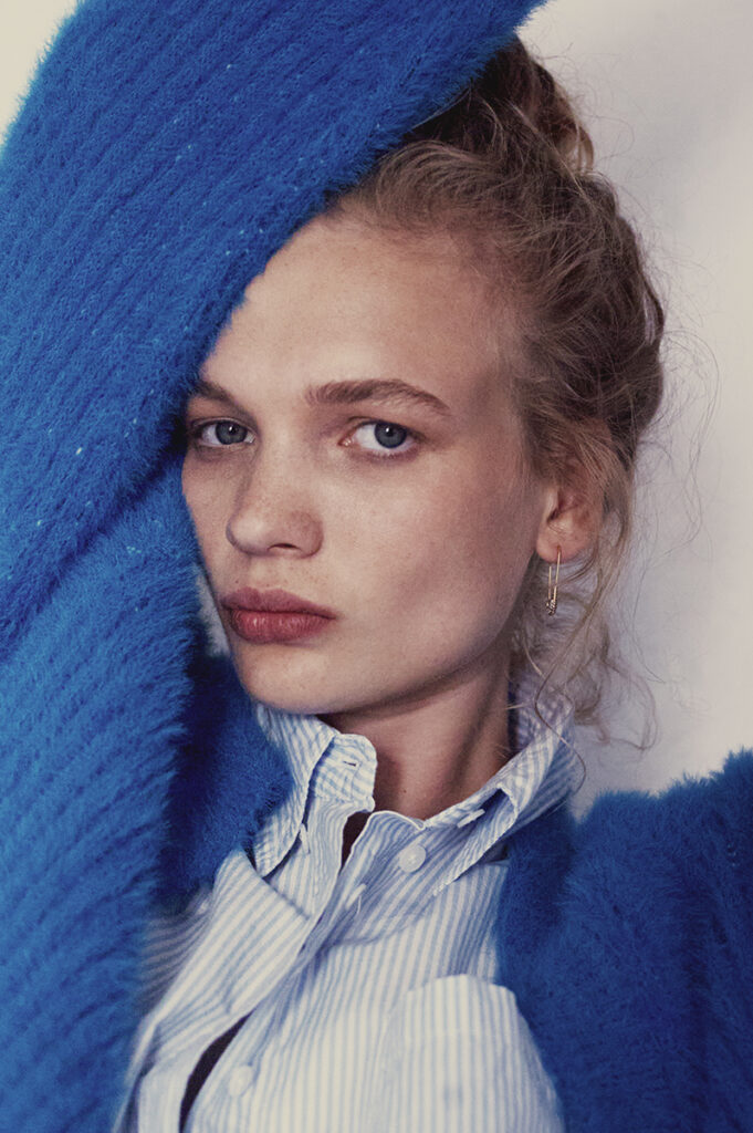 avant garde journal - photographer lorenzo formicola - art director fabio ferraris - styling maela leporati - hair francesco avolio - makeup augusto picerni - w-mmanagement - wm-artist management