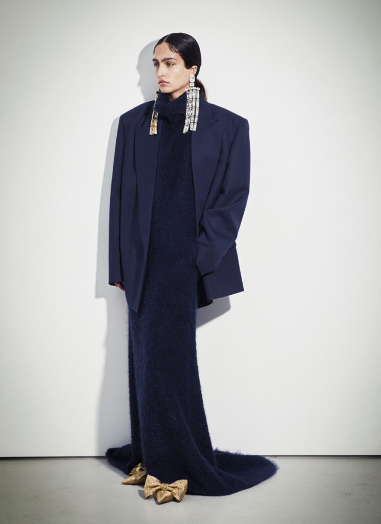 silhouette magazine - photographer laura sciacovelli - styling gaelle bon - hair liv holst - w-mmanagement - wm-artist management
