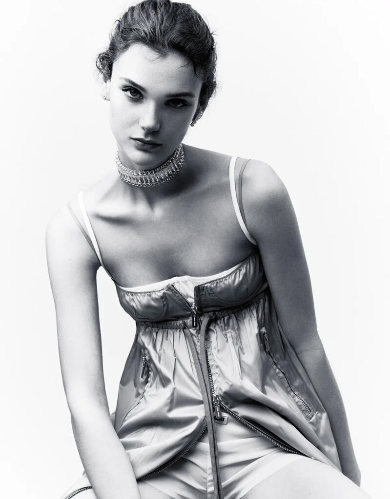madame figaro - photographer gregory derkenne - model Sara Dijkink - hair olivier lebrun - w-mmanagement - wm-artist management - milano - agency