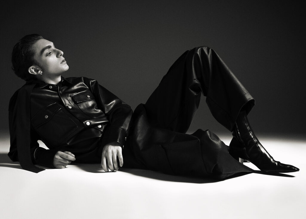 d lui - domenico cuomo - photographer lorenzo formicola - makeup roman gasser - w-mmanagement - wm-artist management - milano