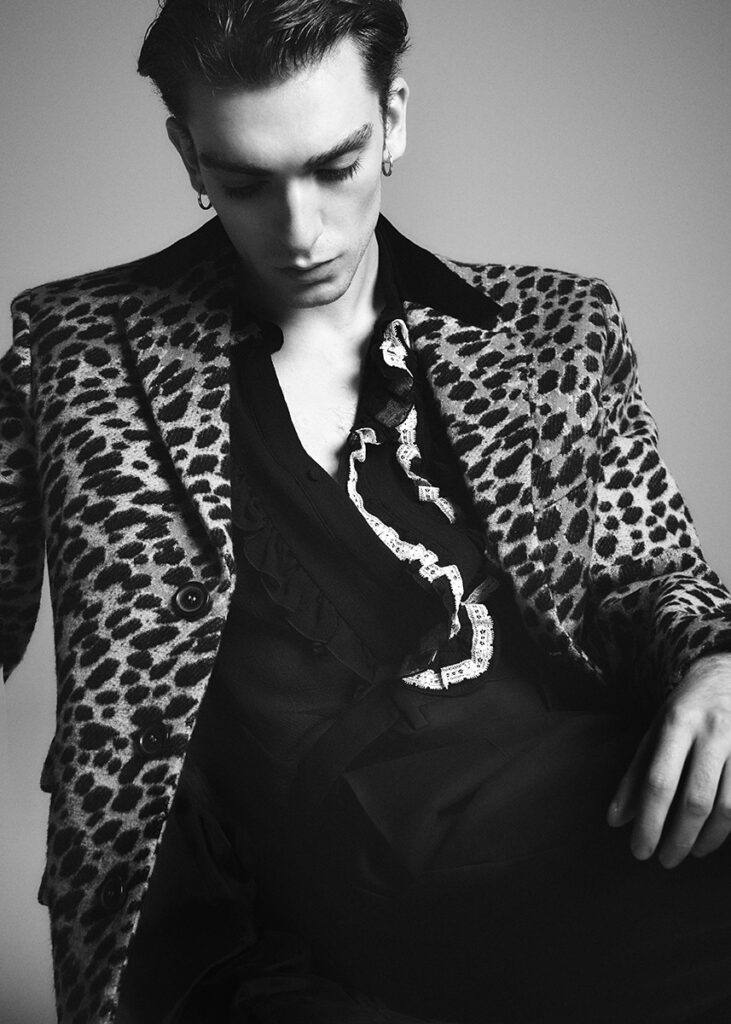 d lui - domenico cuomo - photographer lorenzo formicola - makeup roman gasser - w-mmanagement - wm-artist management - milano