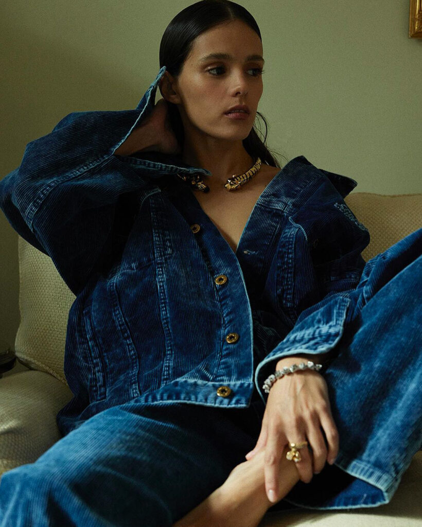 samantha siqueiros - m revista de milenio - photographer david roemer - hair olivier lebrun - w-mmanagement - wm-artist management