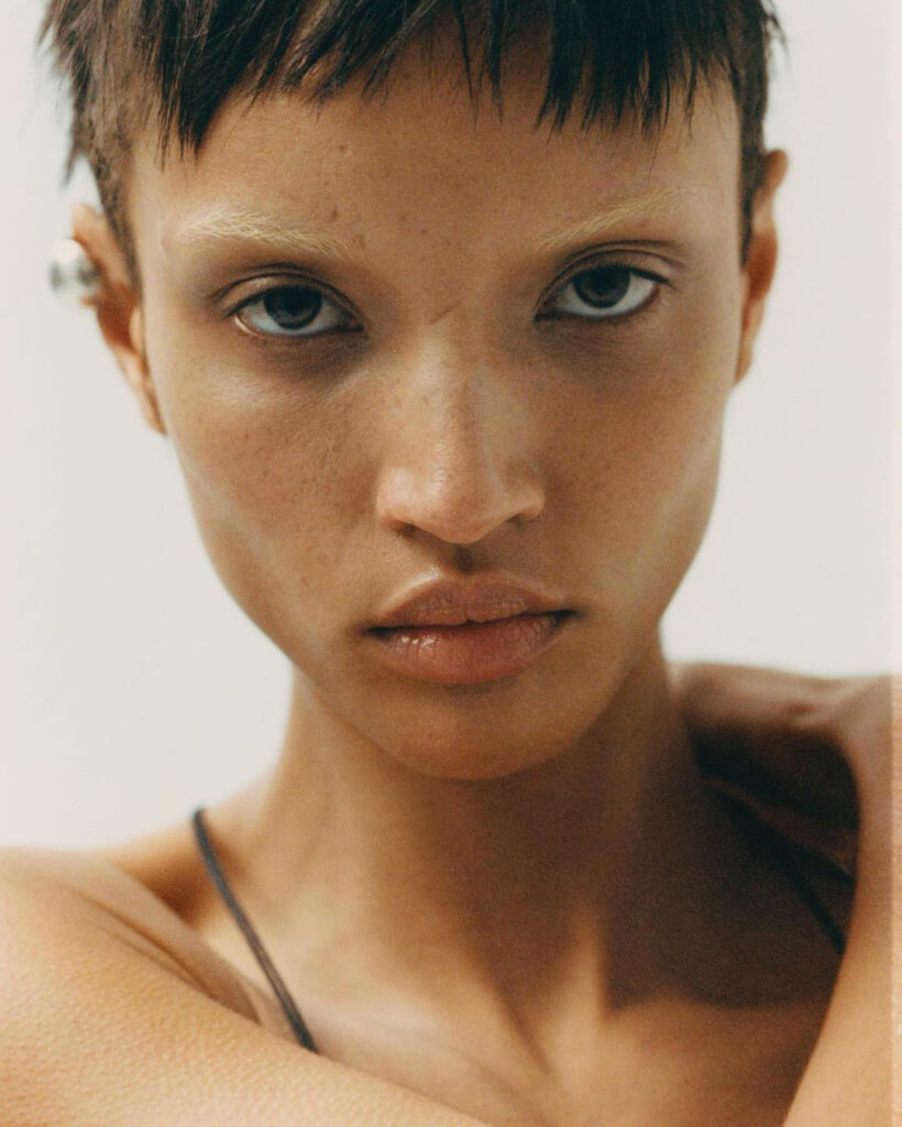 Vogue Czechoslovakia - photographer kulesza + pik - styling Marta M Regidor - makeup hugo villard - w-mmanagement - wm-artist management - milano