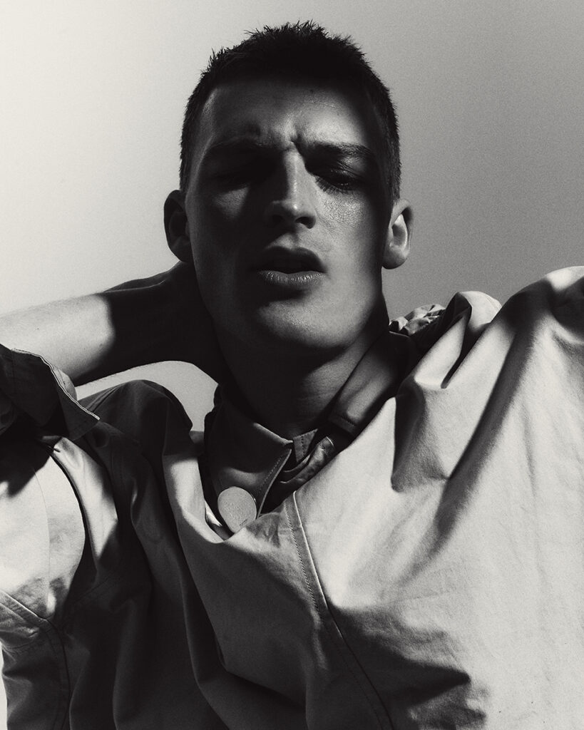 le mile - photographer nicola pagano - styling chidozie obasi - makeup amy kourouma - hair danilo ferrigno - w-mmanagement - milano