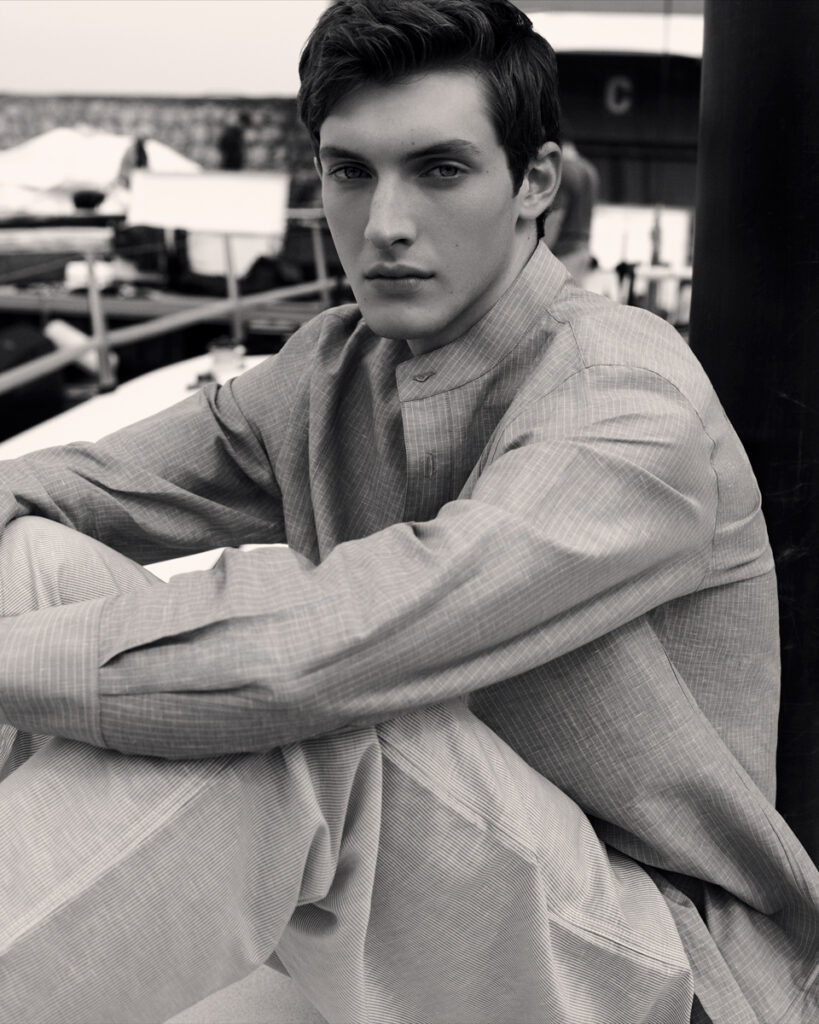 esquire - photographer lorenzo formicola - styling nik piras - grooming roman gasser - w-mmanagement - wm-artist management