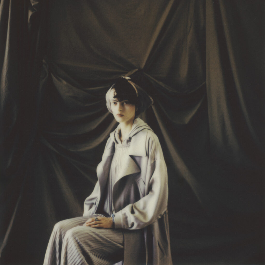 l'officiel italia - photographer marco celotti - styling giulio martinelli - w-mmanagement - wm-artist management - milano