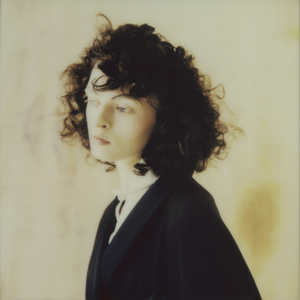 l'officiel italia - photographer marco celotti - styling giulio martinelli - w-mmanagement - wm-artist management - milano