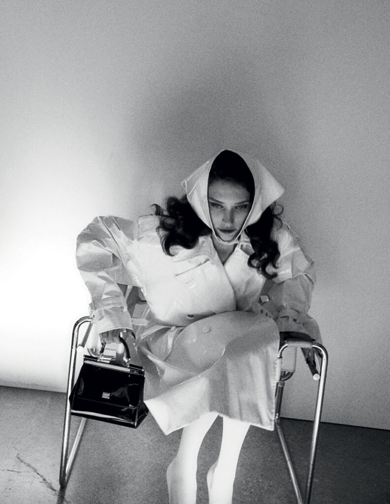 the collector magazine - It wasn’t me - photographer adriano russo - makeup anna maria negri - w-mmanagement - wm- artist management - milano