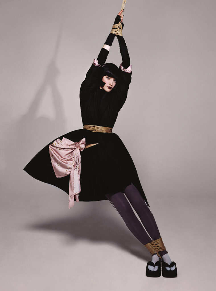 cr fashion book - photographer Brigitte Niedermair - makeup thomas lorenz - w-mmanagement - wm-artist management - milano - agency