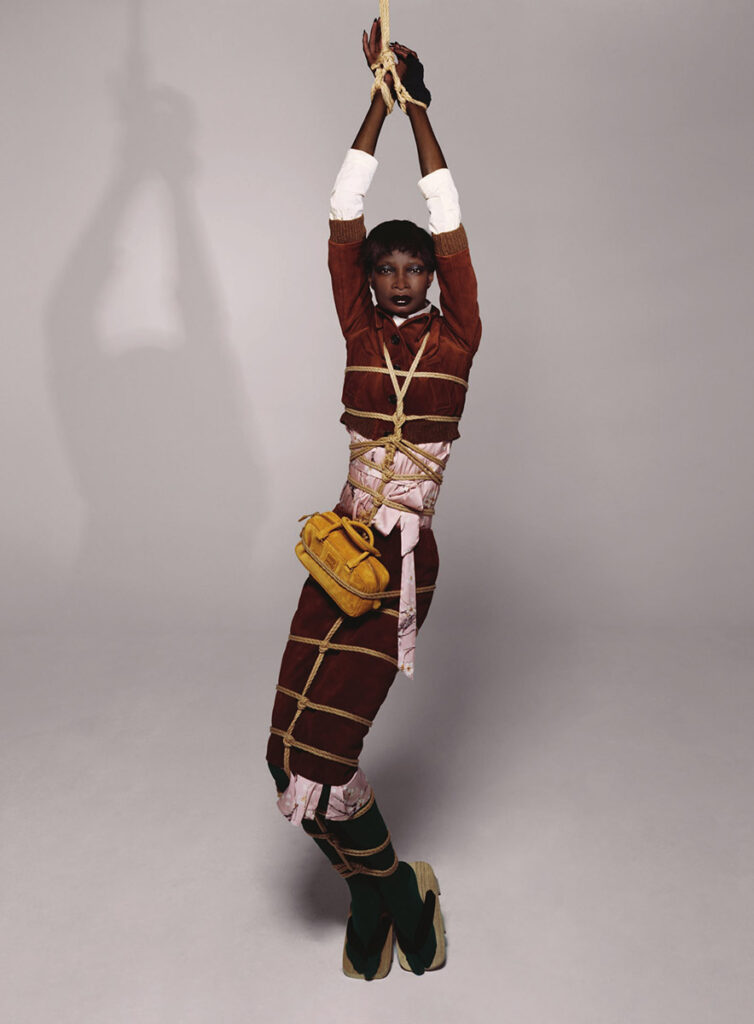 cr fashion book - photographer Brigitte Niedermair - makeup thomas lorenz - w-mmanagement - wm-artist management - milano - agency