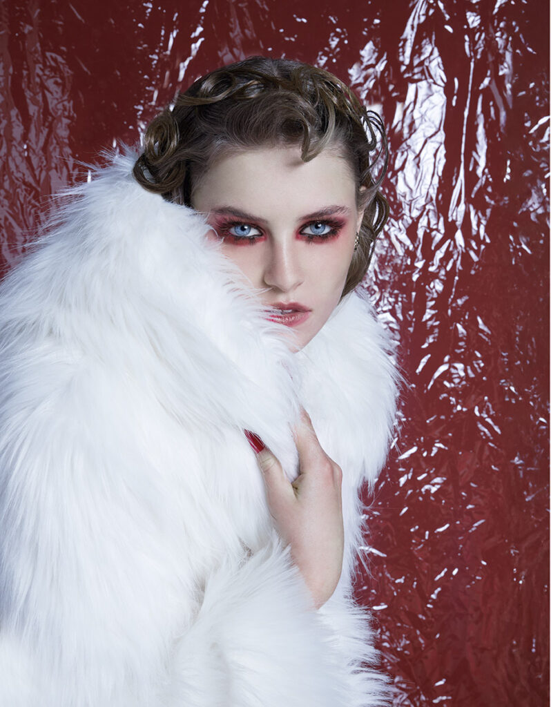 Numéro Russia - photographer Vanessa Martini - stylist maddalena vigorelli - makeup amy kourouma - w-mmanagement - milano - agency