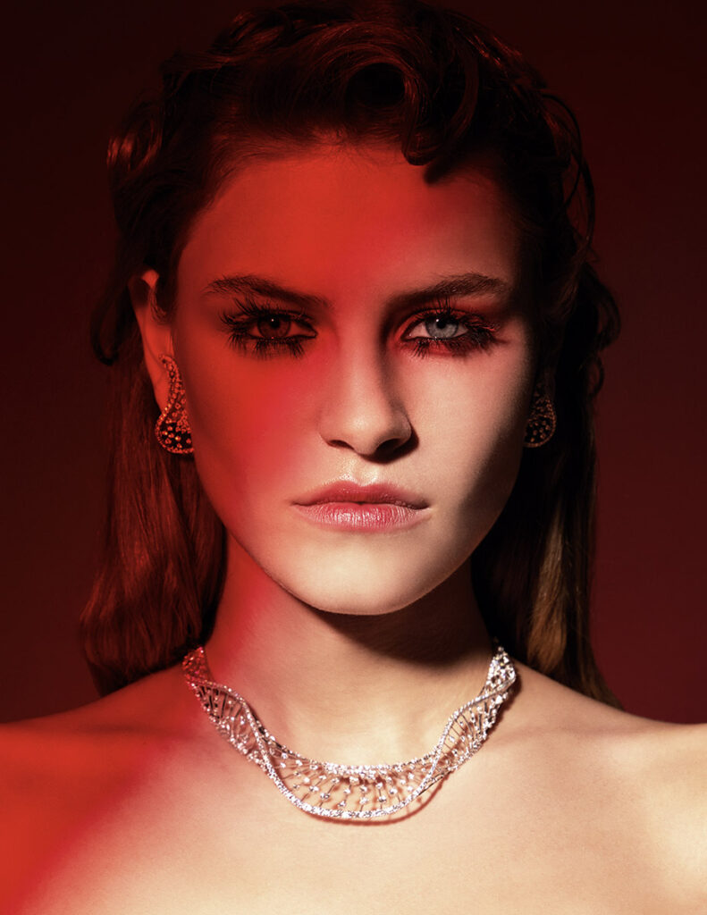 Numéro Russia - photographer Vanessa Martini - stylist maddalena vigorelli - makeup amy kourouma - w-mmanagement - milano - agency