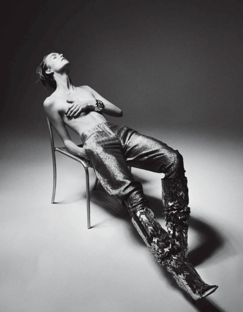madame figaro - Argent Secret - photographer rocio ramos - styling Julie Gillet - hair olivier lebrun - w-mmanagement - wm-artist management - milano