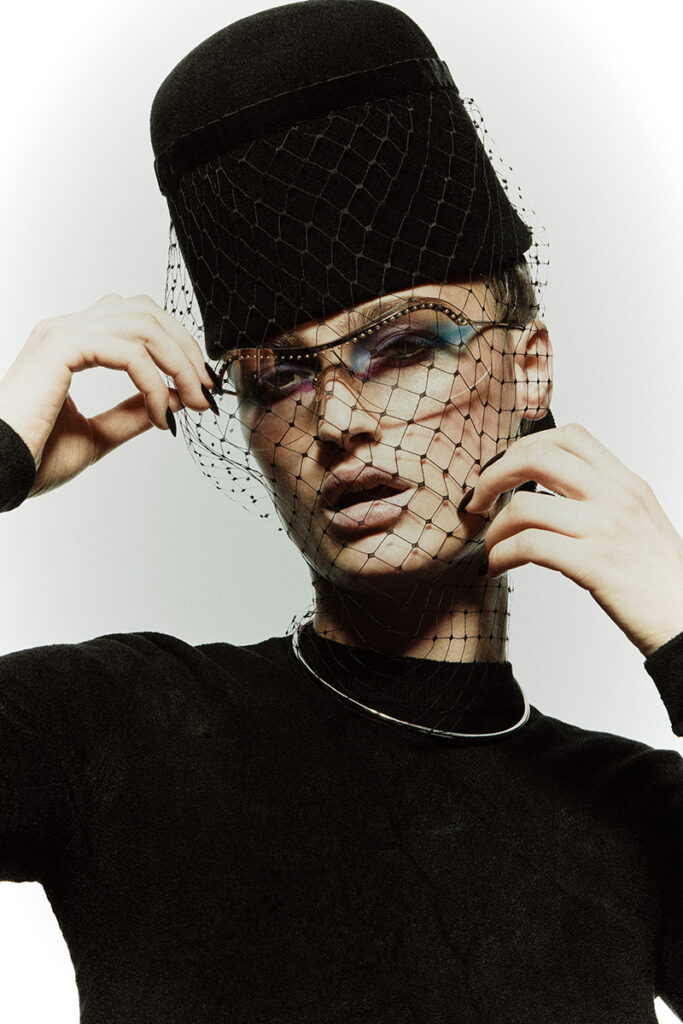 the collector - photographer rui faria - styling Oliver Volquardsen - makeup anna maria negri - w-mmanagement - milano