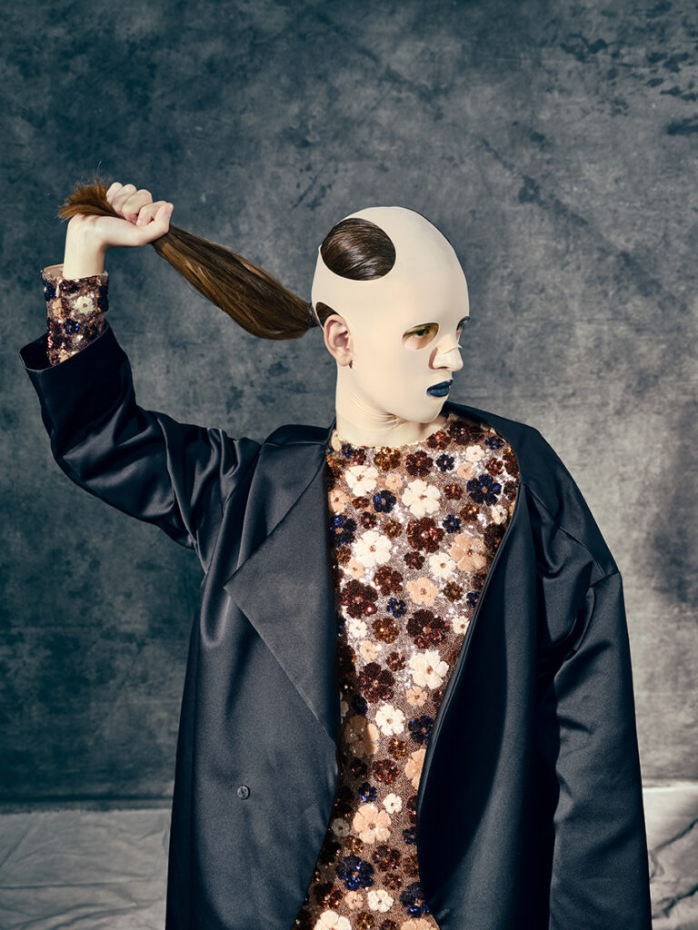 the collector magazine - for victorious - photographer paolo zambaldi - makeup anna maria negri - w-mmanagement - milano - agency