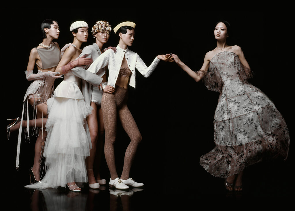 Numéro France - photographer Kenny Germé - styling anna castan - make-up Hugo Villard - WM-Artist management - W-MManagement - Milano