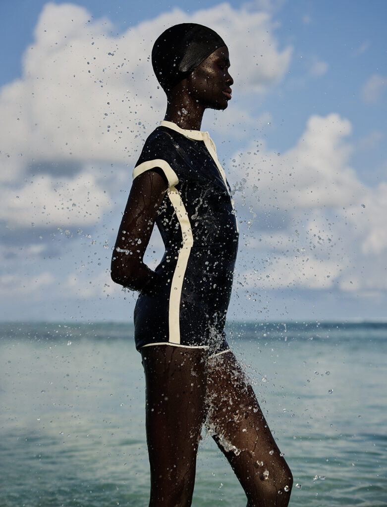 l'officiel italia - summer colours - photographer vincenzo valente - styling giulia martinelli - hair - makeup anna maria negri - w-mmanagement - milano