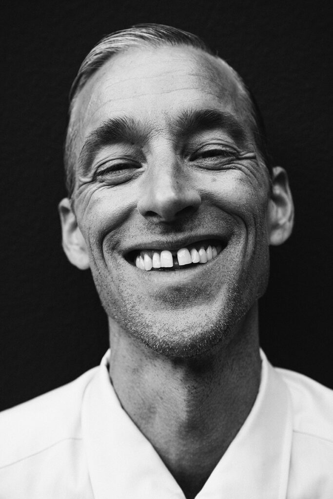 gq portugal - photographer Jakub Szymanski - styling julie vozniak - makeup raffaele schioppo - w-mmanagement - milano - agency