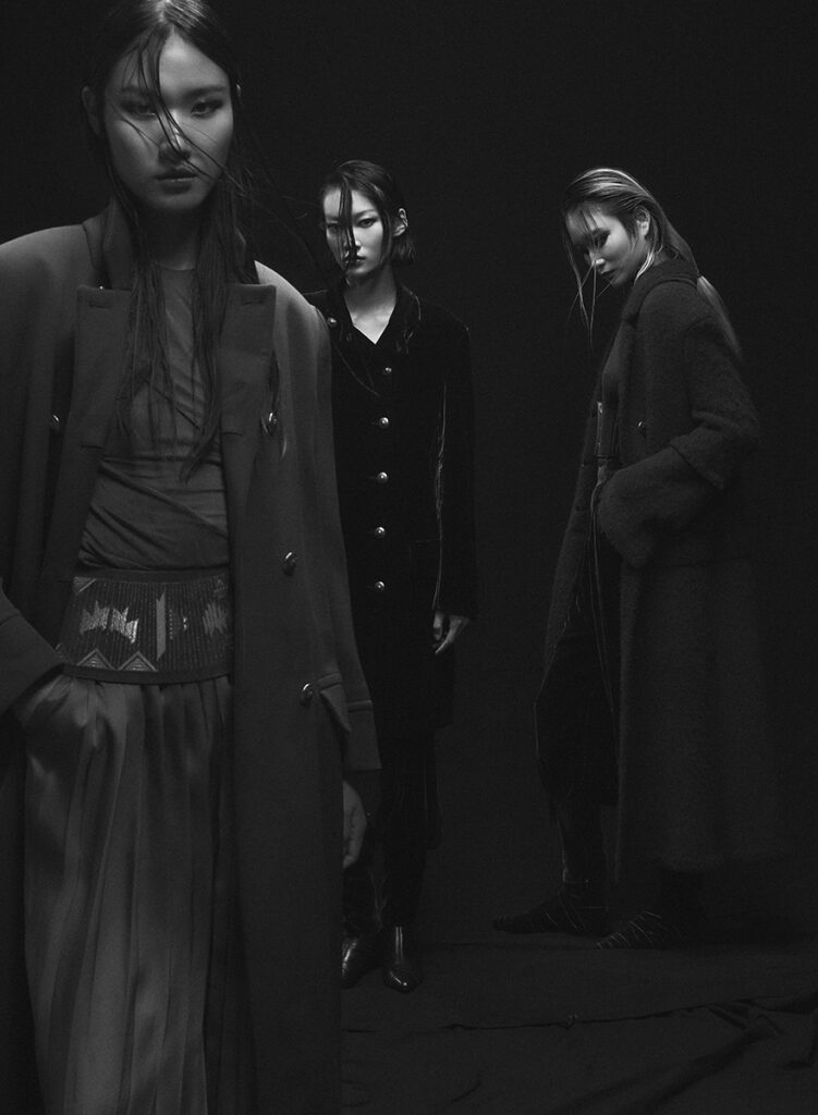 l'officiel italia - armani special - photographer nicola pagano - styling giulio martinelli - w-mmanagement - milano - agency